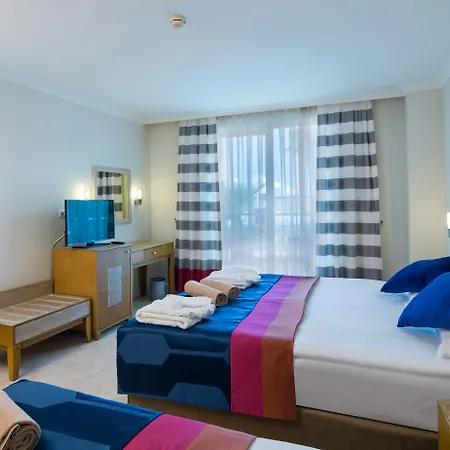 Hotel Crystal Boutique (adults Only) 5*